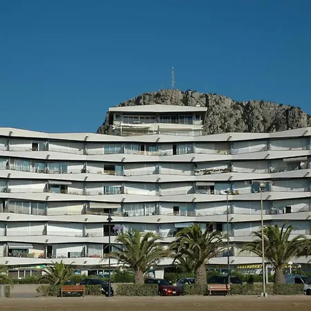 The In Estartit